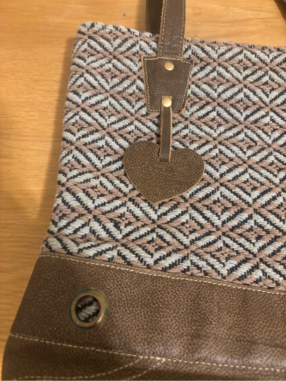 Brown Geometric Pattern Tote with Heart Charm - Picture 2 of 11